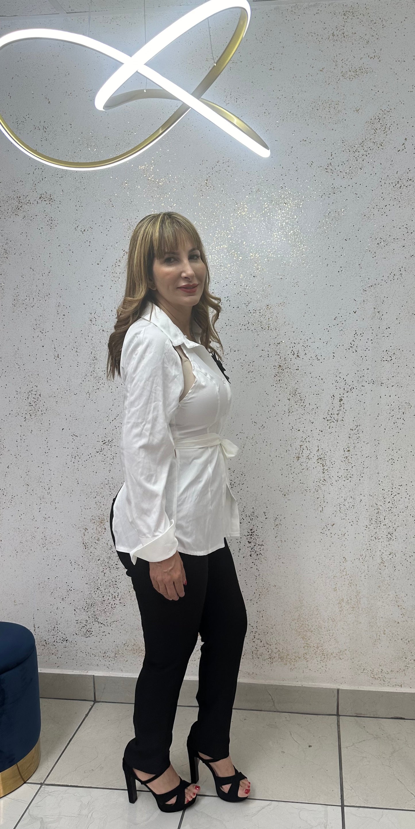 BUTTON DOWN BLOUSE WITH TIE