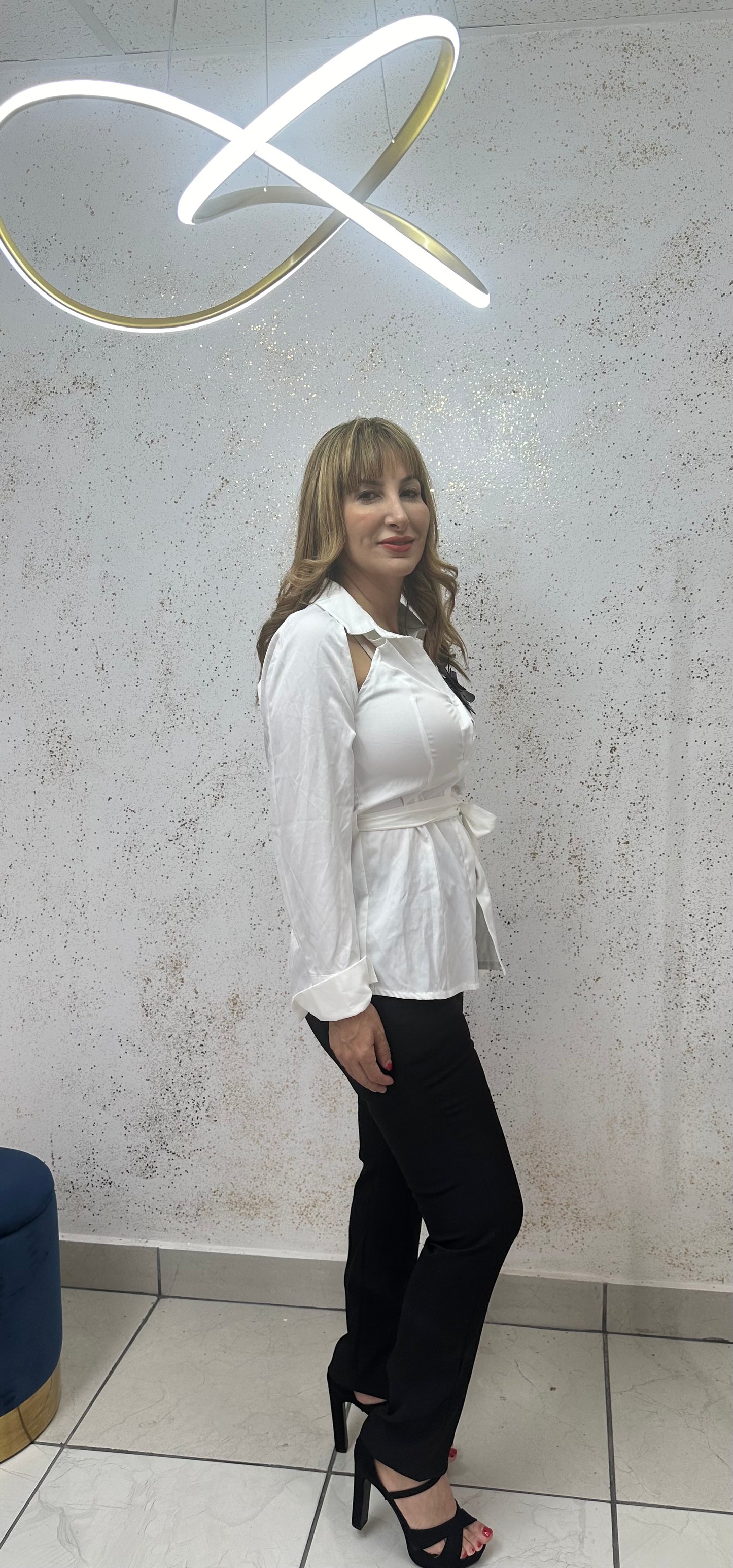 BUTTON DOWN BLOUSE WITH TIE