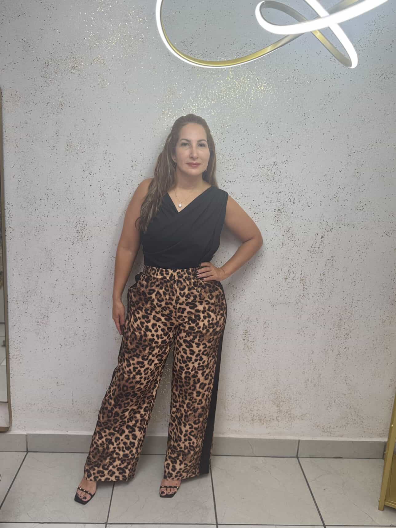 Pants leopard print design