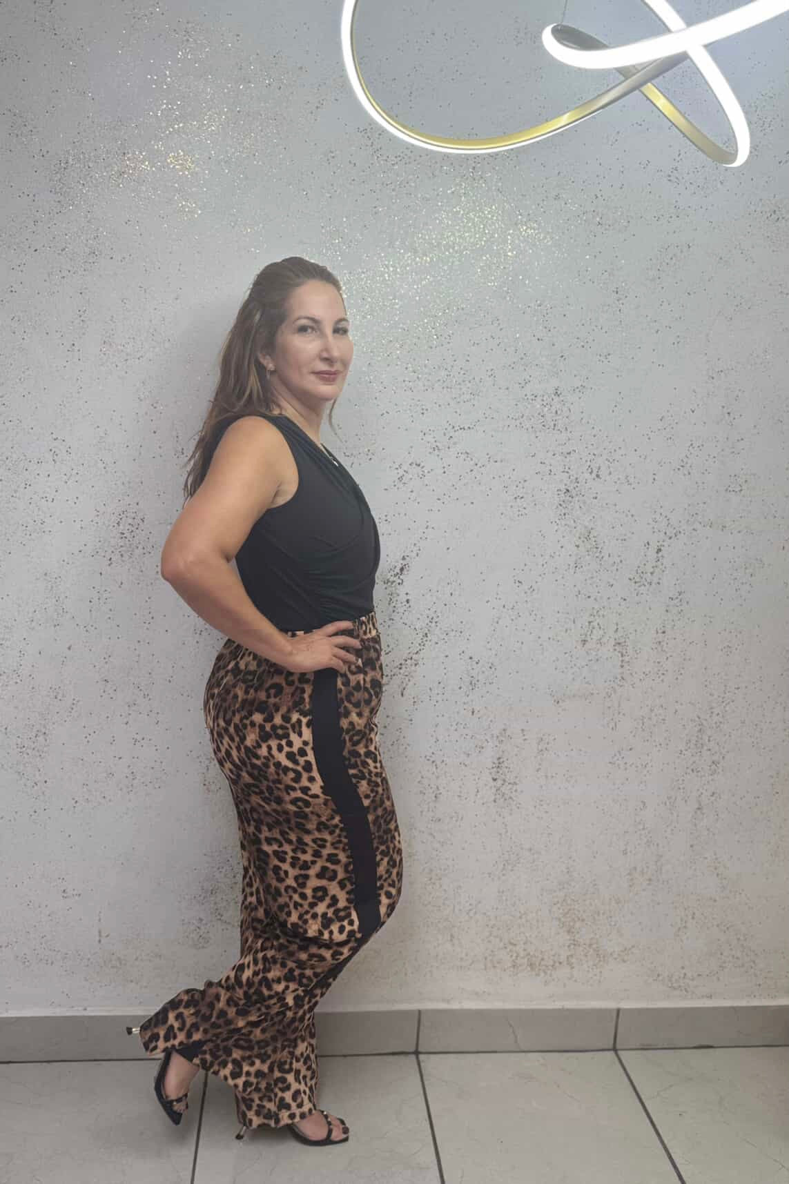 Pants leopard print design