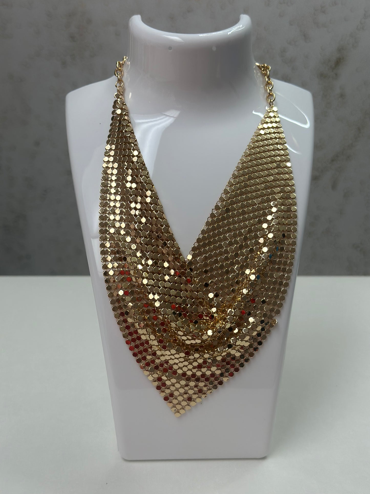 GOLD/SILVER NECKLACE