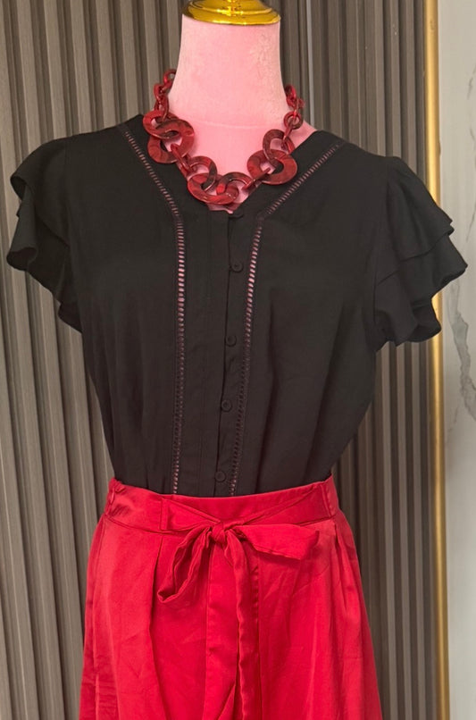 Kiki’s Black Top/Top/Azure Boutique
