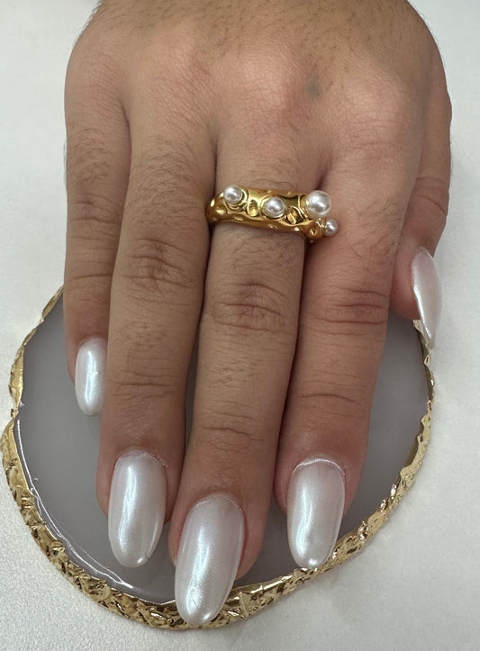 Pearl Ring