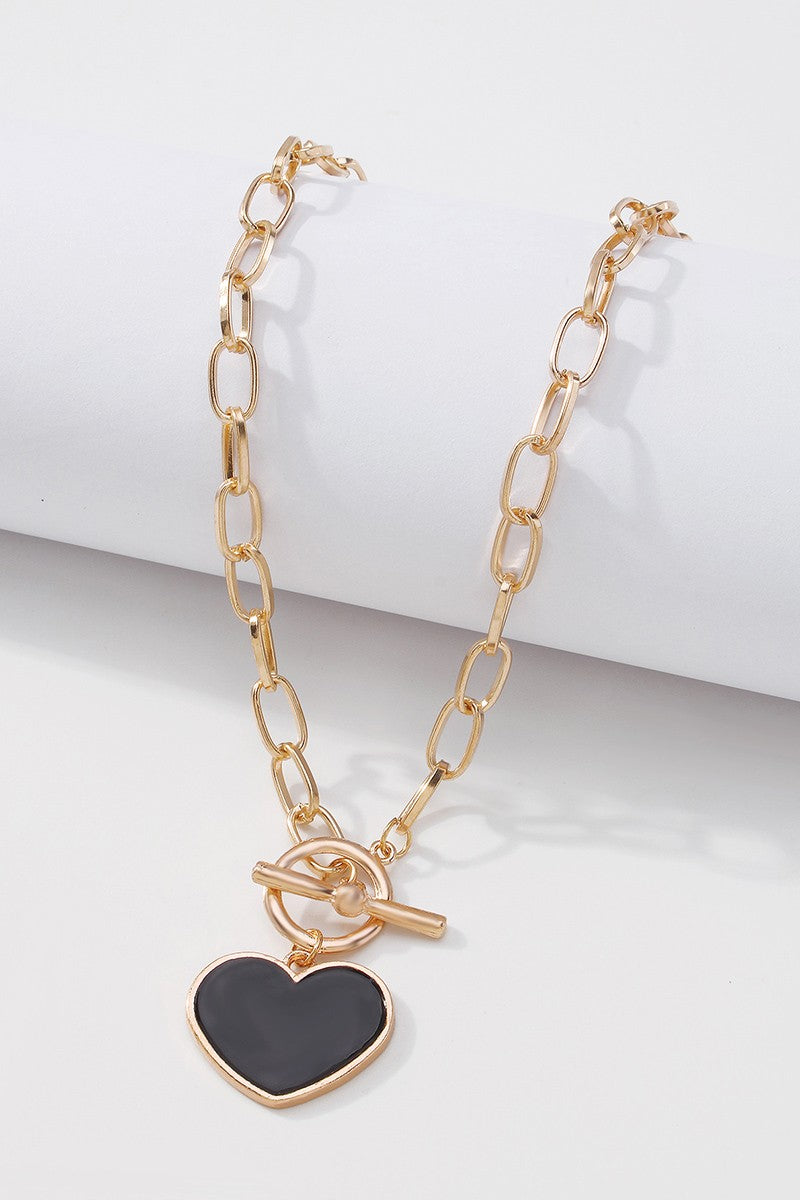 BLACK HEART PENDANT T CLASP CHAIN NECKLACE